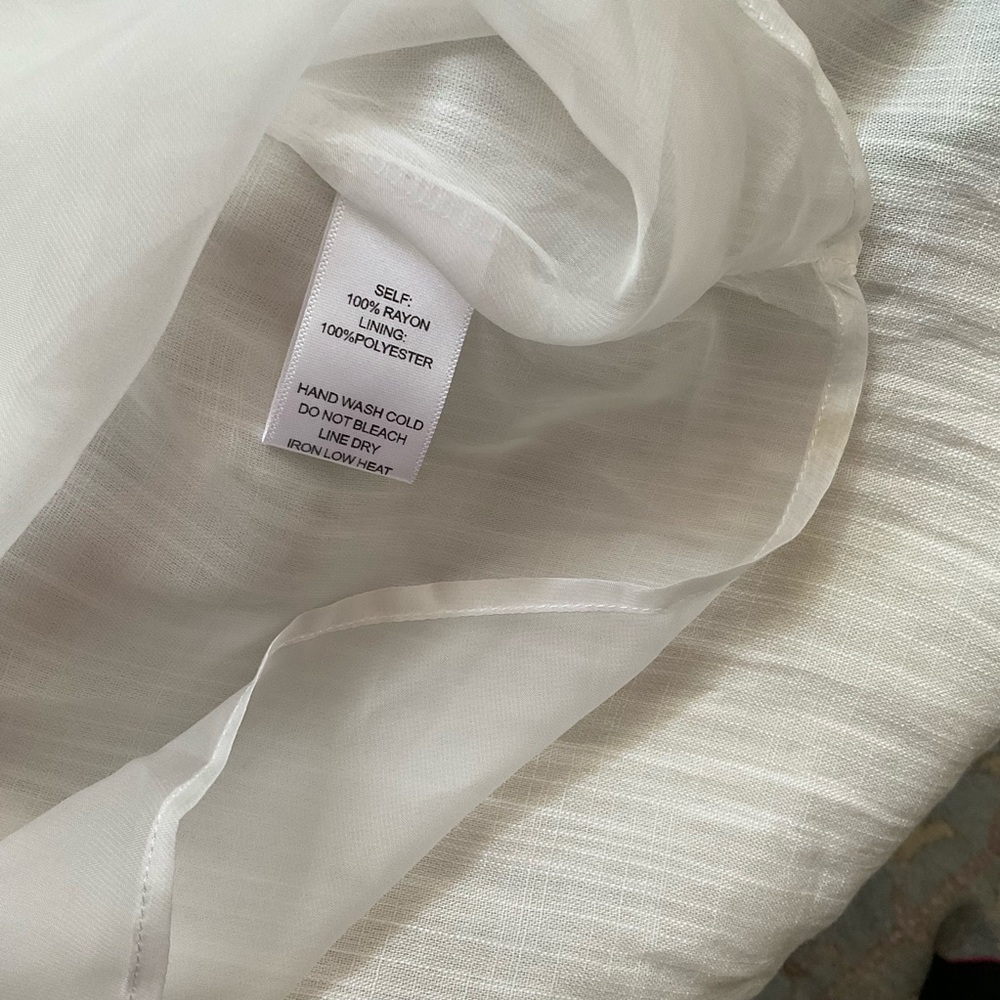 ee:somme Tunic Cold Shoulder Cream Size M NWT - Picture 11 of 11